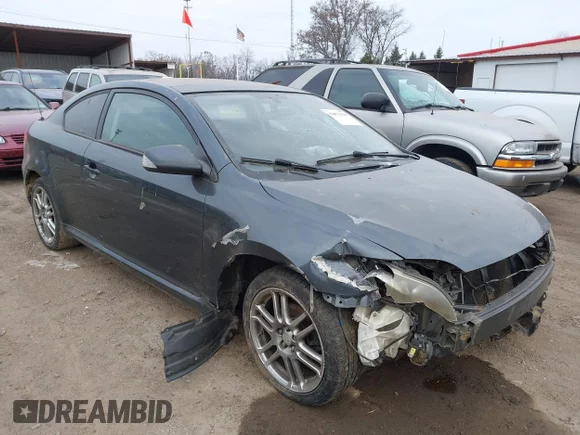 ✅ 2007 Scion tC Spec • VIN: JTKDE177770220153 • Lot: 43871534. Wystawiony na IAAI z przebiegiem 214 666 mil. Bezpłatny archiwum sprzedaży aukcyjnych z USA i szczegółowy raport historii pojazdu na DreamBid. Zdjęcie 1.