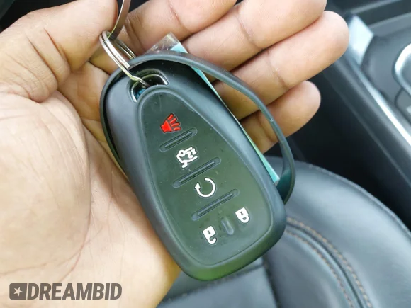 ✅ 2019 Chevrolet Traverse RS • VIN: 1GNERJKX5KJ105410 • Лот: 43062777. Опубліковано раніше на IAAI з пробігом 167 331 миль. Безкоштовний доступ до архіву аукціонних продажів зі США та докладний звіт про історію автомобіля на DreamBid. Зображення 11.