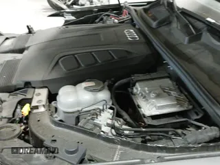 ✅ 2021 Audi Q7 Premium Plus • VIN: WA1LJAF7XMD015375 • Lot: 42405392. Listed on IAAI with 46,373 mi. Free auction sales archive from the USA and detailed vehicle history report at DreamBid. Image 20.