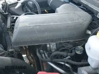 2024 Ram 1500 SLT z VIN 1C6RR7GG4RS129537, wystawiony jako IAAI lot #43035208 z przebiegiem 29 150 mil mil oraz . Historia ofert i sprzedaży dostępna na DreamBid. Obrazek 21.