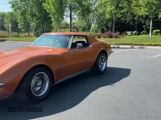 ✅ 1972 Chevrolet Corvette • VIN: 1Z37K2S517284 • Lot: 66354725. Wystawiony na Copart z przebiegiem 87 428 mil. Bezpłatny archiwum sprzedaży aukcyjnych z USA i szczegółowy raport historii pojazdu na DreamBid. Zdjęcie 11.