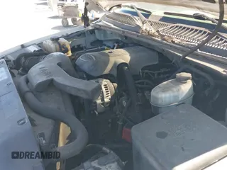 ✅ 2004 Chevrolet Suburban LS • VIN: 1GNEC16Z64J326207 • Лот: 41744882. Опубликован ранее на IAAI с пробегом 268 450 миль. Бесплатный доступ к архиву аукционных продаж из США и подробный отчёт об истории автомобиля на DreamBid. Изображение 12.