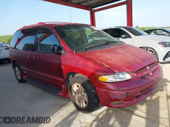✅ 1996 Dodge Caravan SE • VIN: 1B4GP45R9TB419205 • Lot: 45563001. Wystawiony na IAAI z przebiegiem 168 448 mil. Bezpłatny archiwum sprzedaży aukcyjnych z USA i szczegółowy raport historii pojazdu na DreamBid. Zdjęcie 1.