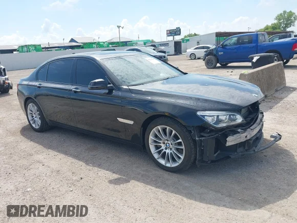 ✅ 2013 BMW 7 Series 750Li xDrive • VIN: WBAYF8C58DD139957 • Lot: 45245997. Listed on IAAI with 125,386 mi. Free auction sales archive from the USA and detailed vehicle history report at DreamBid. Image 1.