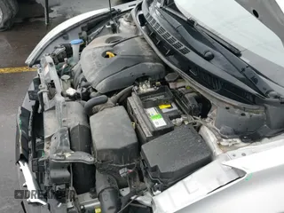 ✅ 2015 Hyundai Elantra SE • VIN: 5NPDH4AE9FH589413 • Lot: 43450533. Listed on IAAI with 80,713 mi. Free auction sales archive from the USA and detailed vehicle history report at DreamBid. Image 19.