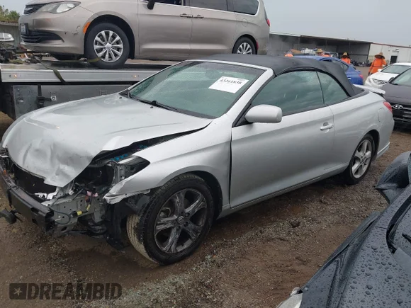 ✅ 2007 Toyota Solara SE • VIN: 4T1FA38P27U110878 • Лот: 43261838. Опубликован ранее на IAAI с пробегом 105 275 миль. Бесплатный доступ к архиву аукционных продаж из США и подробный отчёт об истории автомобиля на DreamBid. Изображение 2.