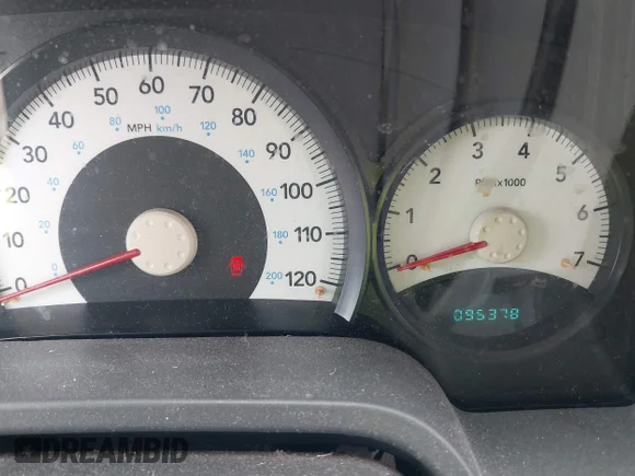 ✅ 2005 Dodge Dakota ST • VIN: 1D7HW22K55S241565 • Lot: 43286893. Wystawiony na IAAI z przebiegiem 95 378 mil. Bezpłatny archiwum sprzedaży aukcyjnych z USA i szczegółowy raport historii pojazdu na DreamBid. Zdjęcie 7.