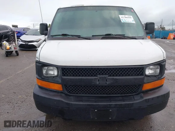 ✅ 2007 Chevrolet Express Cargo • VIN: 1GCGG25V271204099 • Лот: 41786959. Опубликован ранее на IAAI с пробегом 195 383 миль. Бесплатный доступ к архиву аукционных продаж из США и подробный отчёт об истории автомобиля на DreamBid. Изображение 6.