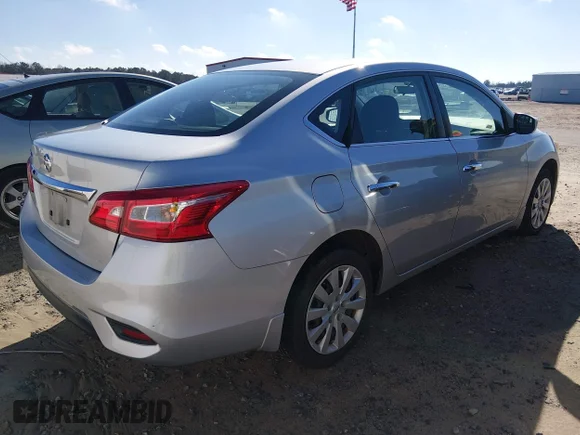 ✅ 2017 Nissan Sentra S • VIN: 3N1AB7AP7HY219142 • Lot: 44186022. Listed on IAAI with 121,583 mi. Free auction sales archive from the USA and detailed vehicle history report at DreamBid. Image 4.