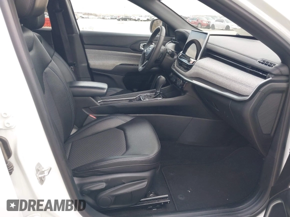 ✅ 2024 Jeep Compass Latitude • VIN: 3C4NJDBN7RT119134 • Lot: 44531691. Listed on IAAI with 48,764 mi. Free auction sales archive from the USA and detailed vehicle history report at DreamBid. Image 5.