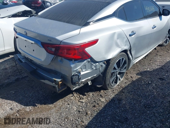 ✅ 2018 Nissan Maxima SV • VIN: 1N4AA6AP0JC386960 • Lot: 44036195. Wystawiony na IAAI z przebiegiem 121 212 mil. Bezpłatny archiwum sprzedaży aukcyjnych z USA i szczegółowy raport historii pojazdu na DreamBid. Zdjęcie 6.