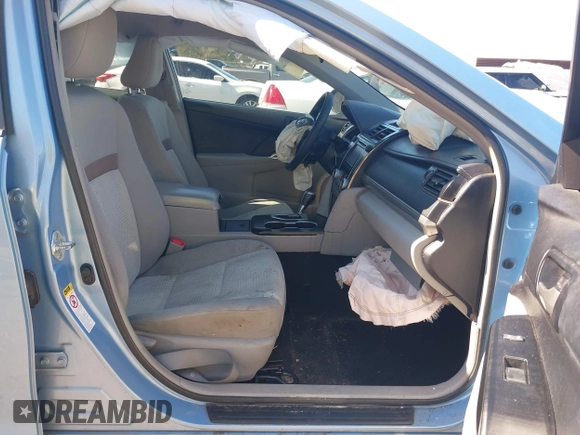 ✅ 2013 Toyota Camry LE • VIN: 4T4BF1FK9DR280314 • Lot: 44297247. Wystawiony na IAAI z przebiegiem 109 896 mil. Bezpłatny archiwum sprzedaży aukcyjnych z USA i szczegółowy raport historii pojazdu na DreamBid. Zdjęcie 5.