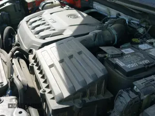 ✅ 2019 Volkswagen Tiguan SE • VIN: 3VV2B7AXXKM136581 • Lot: 43358273. Listed on IAAI with 77,335 mi. Free auction sales archive from the USA and detailed vehicle history report at DreamBid. Image 19.