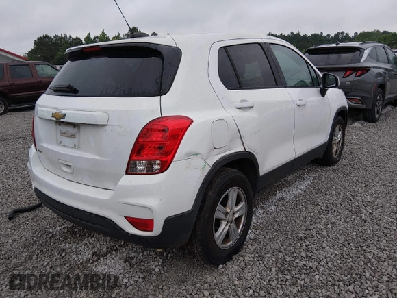 ✅ 2020 Chevrolet Trax LS • VIN: 3GNCJKSB9LL318508 • Lot: 44972896. Wystawiony na IAAI z przebiegiem 150 653 mil. Bezpłatny archiwum sprzedaży aukcyjnych z USA i szczegółowy raport historii pojazdu na DreamBid. Zdjęcie 4.