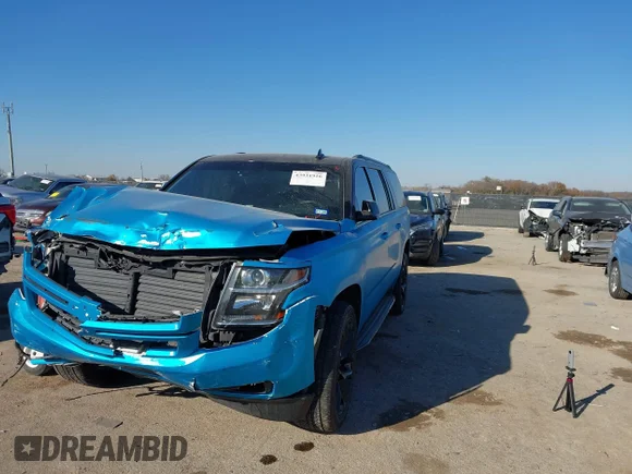 ✅ 2020 Chevrolet Suburban Premier • VIN: 1GNSKJKJ5LR139496 • Lot: 43931916. Wystawiony na IAAI z przebiegiem 112 419 mil. Bezpłatny archiwum sprzedaży aukcyjnych z USA i szczegółowy raport historii pojazdu na DreamBid. Zdjęcie 2.