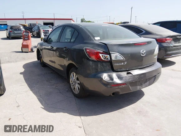 ✅ 2013 Mazda 3 i Touring • VIN: JM1BL1VP8D1738978 • Лот: 45506672. Опубліковано раніше на IAAI з пробігом 156 204 миль. Безкоштовний доступ до архіву аукціонних продажів зі США та докладний звіт про історію автомобіля на DreamBid. Зображення 6.