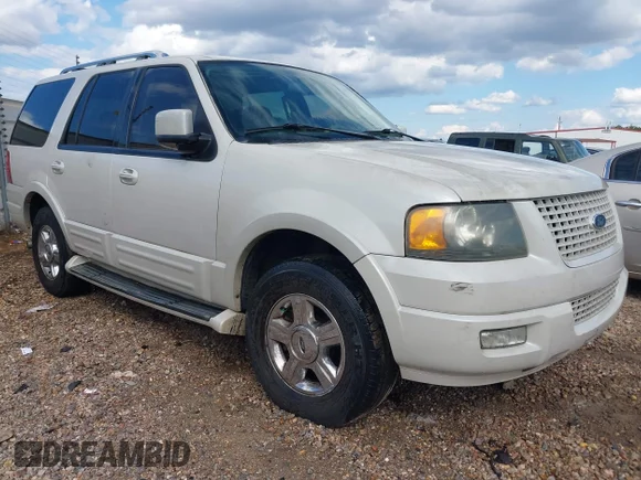 ✅ 2006 Ford Expedition Limited • VIN: 1FMFU19586LA84607 • Lot: 42262868. Wystawiony na IAAI z przebiegiem 309 187 mil. Bezpłatny archiwum sprzedaży aukcyjnych z USA i szczegółowy raport historii pojazdu na DreamBid. Zdjęcie 1.