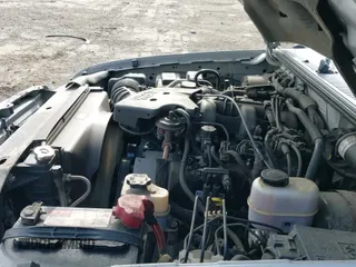 ✅ 2009 Ford Ranger XLT • VIN: 1FTZR45E99PA54930 • Lot: 41732547. Wystawiony na IAAI z przebiegiem 87 899 mil. Bezpłatny archiwum sprzedaży aukcyjnych z USA i szczegółowy raport historii pojazdu na DreamBid. Zdjęcie 19.