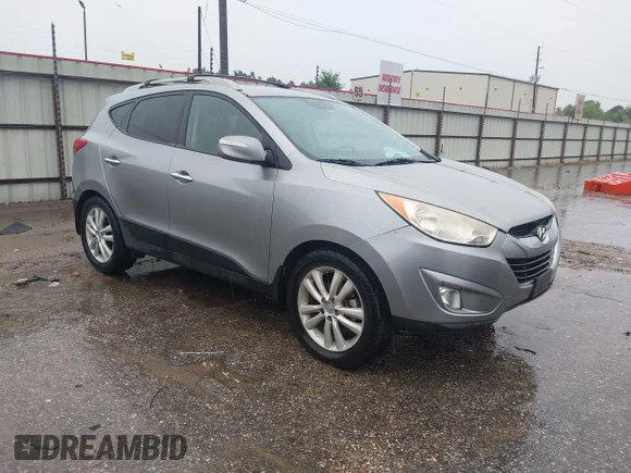 ✅ 2012 Hyundai Tucson Limited • VIN: KM8JU3AC8CU376134 • Lot: 45620963. Wystawiony na IAAI z przebiegiem 81 145 mil. Bezpłatny archiwum sprzedaży aukcyjnych z USA i szczegółowy raport historii pojazdu na DreamBid. Zdjęcie 1.