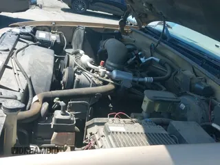 ✅ 1999 GMC Denali • VIN: 1GKEK13R0XR907082 • Lot: 42294238. Listed on IAAI with 204,803 mi. Free auction sales archive from the USA and detailed vehicle history report at DreamBid. Image 12.