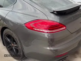 ✅ 2014 Porsche Panamera • VIN: WP0AA2A73EL011198 • Lot: 94118505. Wystawiony na Copart z przebiegiem 77 585 mil. Bezpłatny archiwum sprzedaży aukcyjnych z USA i szczegółowy raport historii pojazdu na DreamBid. Zdjęcie 11.