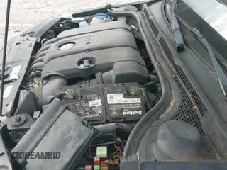 ✅ 2013 Volkswagen Jetta SE • VIN: 3VWDX7AJ5DM210512 • Lot: 43664187. Wystawiony na IAAI z przebiegiem 104 549 mil. Bezpłatny archiwum sprzedaży aukcyjnych z USA i szczegółowy raport historii pojazdu na DreamBid. Zdjęcie 19.