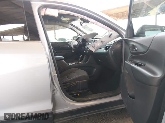 ✅ 2019 Chevrolet Equinox LT • VIN: 2GNAXKEV6K6157002 • Lot: 45007086. Wystawiony na IAAI z przebiegiem 80 564 mil. Bezpłatny archiwum sprzedaży aukcyjnych z USA i szczegółowy raport historii pojazdu na DreamBid. Zdjęcie 5.