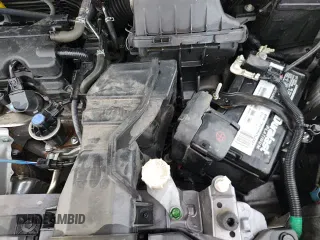 ✅ 2022 Honda HR-V LX • VIN: 3CZRU5H38NM716165 • Lot: 80874995. Wystawiony na Copart z przebiegiem 65 634 mil. Bezpłatny archiwum sprzedaży aukcyjnych z USA i szczegółowy raport historii pojazdu na DreamBid. Zdjęcie 16.