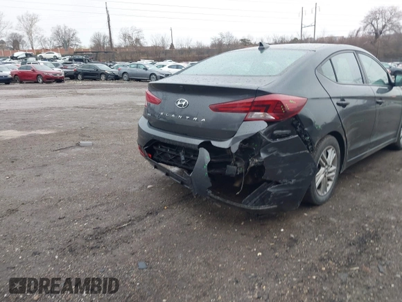 ✅ 2020 Hyundai Elantra SEL • VIN: 5NPD84LFXLH572749 • Lot: 44599694. Wystawiony na IAAI z przebiegiem 94 985 mil. Bezpłatny archiwum sprzedaży aukcyjnych z USA i szczegółowy raport historii pojazdu na DreamBid. Zdjęcie 6.