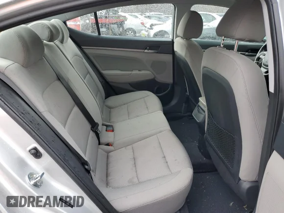 ✅ 2018 Hyundai Elantra SEL • VIN: 5NPD84LF9JH283388 • Лот: 73559272. Опубликован ранее на Copart с пробегом 51 018 миль. Бесплатный доступ к архиву аукционных продаж из США и подробный отчёт об истории автомобиля на DreamBid. Изображение 10.