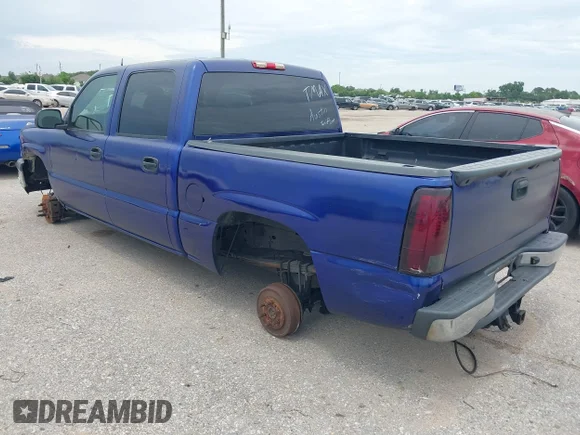 ✅ 2005 Chevrolet Silverado 1500 LS • VIN: 2GCEC13T151225841 • Lot: 44912567. Listed on IAAI with Not provided. Free auction sales archive from the USA and detailed vehicle history report at DreamBid. Image 3.