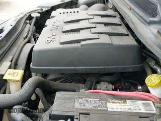 ✅ 2009 Volkswagen Routan SEL • VIN: 2V8HW54X99R517889 • Лот: 43167622. Опубликован ранее на IAAI с пробегом 154 844 миль. Бесплатный доступ к архиву аукционных продаж из США и подробный отчёт об истории автомобиля на DreamBid. Изображение 13.