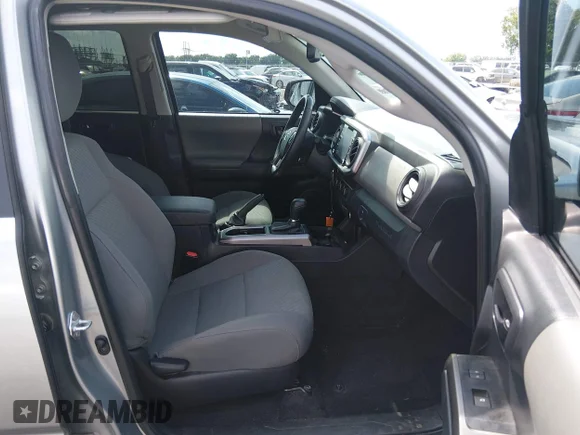 ✅ 2023 Toyota Tacoma SR5 • VIN: 3TMAZ5CN2PM208662 • Lot: 45055271. Wystawiony na IAAI z przebiegiem 50 760 mil. Bezpłatny archiwum sprzedaży aukcyjnych z USA i szczegółowy raport historii pojazdu na DreamBid. Zdjęcie 5.