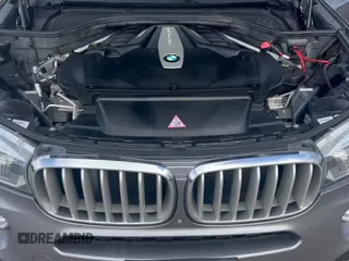 ✅ 2015 BMW X5 xDrive50i • VIN: 5UXKR6C50F0J76918 • Lot: 48632265. Listed on Copart with 141,000 mi. Free auction sales archive from the USA and detailed vehicle history report at DreamBid. Image 11.