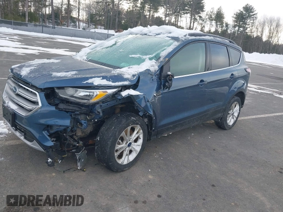 ✅ 2018 Ford Escape SE • VIN: 1FMCU9GD7JUC66510 • Lot: 44323585. Wystawiony na IAAI z przebiegiem 76 173 mil. Bezpłatny archiwum sprzedaży aukcyjnych z USA i szczegółowy raport historii pojazdu na DreamBid. Zdjęcie 2.