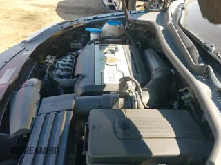 ✅ 2010 Volkswagen Eos • VIN: WVWAA7AH1AV018218 • Лот: 43142624. Опубликован ранее на IAAI с пробегом 264 512 миль. Бесплатный доступ к архиву аукционных продаж из США и подробный отчёт об истории автомобиля на DreamBid. Изображение 17.