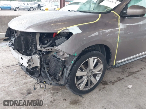 ✅ 2013 Nissan Pathfinder SV • VIN: 5N1AR2MN0DC658848 • Lot: 44384221. Wystawiony na IAAI z przebiegiem 192 574 mil. Bezpłatny archiwum sprzedaży aukcyjnych z USA i szczegółowy raport historii pojazdu na DreamBid. Zdjęcie 6.