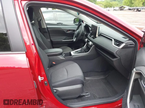 ✅ 2024 Toyota RAV4 XLE • VIN: 2T3P1RFV4RW441058 • Lot: 45205769. Listed on IAAI with 6,637 mi. Free auction sales archive from the USA and detailed vehicle history report at DreamBid. Image 5.