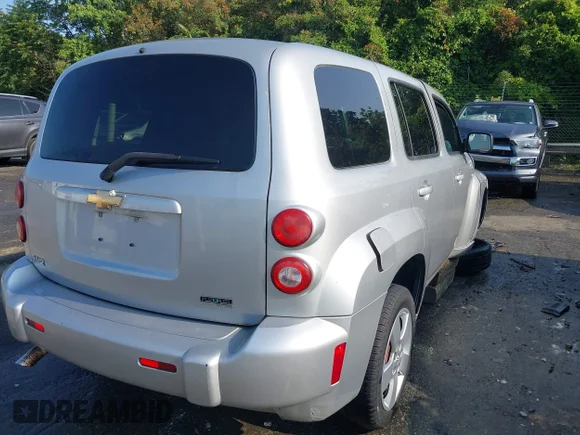 ✅ 2011 Chevrolet HHR LS • VIN: 3GNBAAFW4BS586714 • Lot: 42388979. Wystawiony na IAAI z przebiegiem 159 646 mil. Bezpłatny archiwum sprzedaży aukcyjnych z USA i szczegółowy raport historii pojazdu na DreamBid. Zdjęcie 4.