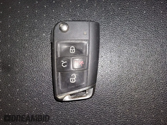✅ 2020 Volkswagen Tiguan SE • VIN: 3VV3B7AX2LM063373 • Лот: 44628733. Опубліковано раніше на IAAI з пробігом 117 554 миль. Безкоштовний доступ до архіву аукціонних продажів зі США та докладний звіт про історію автомобіля на DreamBid. Зображення 11.