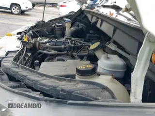 ✅ 2016 Ford Transit • VIN: 1FTYE1ZG8GKA05794 • Lot: 43484712. Wystawiony na IAAI z przebiegiem 228 485 mil. Bezpłatny archiwum sprzedaży aukcyjnych z USA i szczegółowy raport historii pojazdu na DreamBid. Zdjęcie 17.