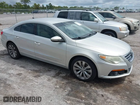 ✅ 2009 Volkswagen CC Sport • VIN: WVWML73C89E542924 • Лот: 44841638. Опубліковано раніше на IAAI з пробігом 76 276 миль. Безкоштовний доступ до архіву аукціонних продажів зі США та докладний звіт про історію автомобіля на DreamBid. Зображення 1.