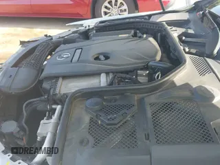 ✅ 2015 Mercedes-Benz C 300 Luxury • VIN: 55SWF4KB0FU006680 • Lot: 42156843. Listed on IAAI with 124,853 mi. Free auction sales archive from the USA and detailed vehicle history report at DreamBid. Image 19.