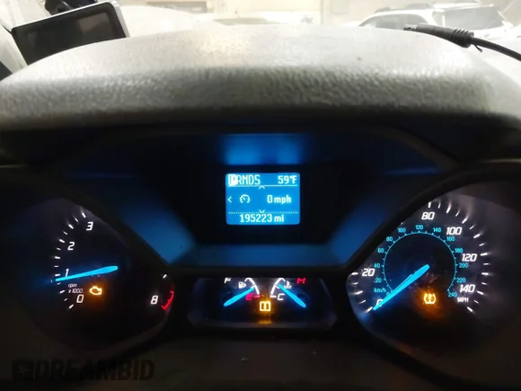 ✅ 2015 Ford Transit Connect XLT • VIN: NM0LS7F71F1196504 • Lot: 41569368. Wystawiony na IAAI z przebiegiem 195 223 mil. Bezpłatny archiwum sprzedaży aukcyjnych z USA i szczegółowy raport historii pojazdu na DreamBid. Zdjęcie 7.
