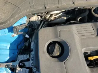 ✅ 2018 Hyundai Kona SEL • VIN: KM8K2CAAXJU080893 • Лот: 71932435. Опубликован ранее на Copart с пробегом 141 106 миль. Бесплатный доступ к архиву аукционных продаж из США и подробный отчёт об истории автомобиля на DreamBid. Изображение 15.