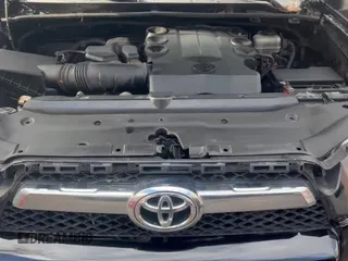 ✅ 2010 Toyota 4Runner SR5 • VIN: JTEBU5JR5A5018310 • Лот: 90404495. Опубликован ранее на Copart с пробегом 262 787 миль. Бесплатный доступ к архиву аукционных продаж из США и подробный отчёт об истории автомобиля на DreamBid. Изображение 11.