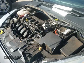 ✅ 2018 Ford Focus SE • VIN: 1FADP3K26JL282549 • Lot: 43587339. Wystawiony na IAAI z przebiegiem 123 207 mil. Bezpłatny archiwum sprzedaży aukcyjnych z USA i szczegółowy raport historii pojazdu na DreamBid. Zdjęcie 19.