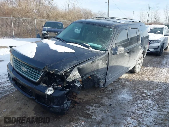 ✅ 2003 Ford Explorer Limited • VIN: 1FMZU75W73ZB14350 • Lot: 43939001. Wystawiony na IAAI z przebiegiem 113 894 mil. Bezpłatny archiwum sprzedaży aukcyjnych z USA i szczegółowy raport historii pojazdu na DreamBid. Zdjęcie 2.