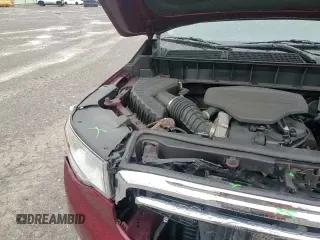 ✅ 2018 GMC Acadia SLE • VIN: 1GKKNLLS8JZ190818 • Lot: 61939105. Listed on Copart with 95,700 mi. Free auction sales archive from the USA and detailed vehicle history report at DreamBid. Image 14.