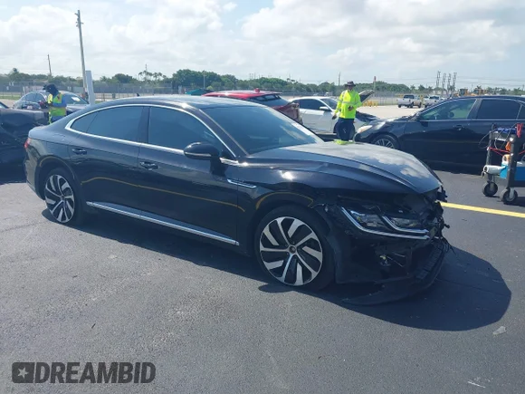 ✅ 2021 Volkswagen Arteon SEL R-Line • VIN: WVWSR7ANXME010268 • Лот: 42344592. Опубликован ранее на IAAI с пробегом 24 300 миль. Бесплатный доступ к архиву аукционных продаж из США и подробный отчёт об истории автомобиля на DreamBid. Изображение 1.